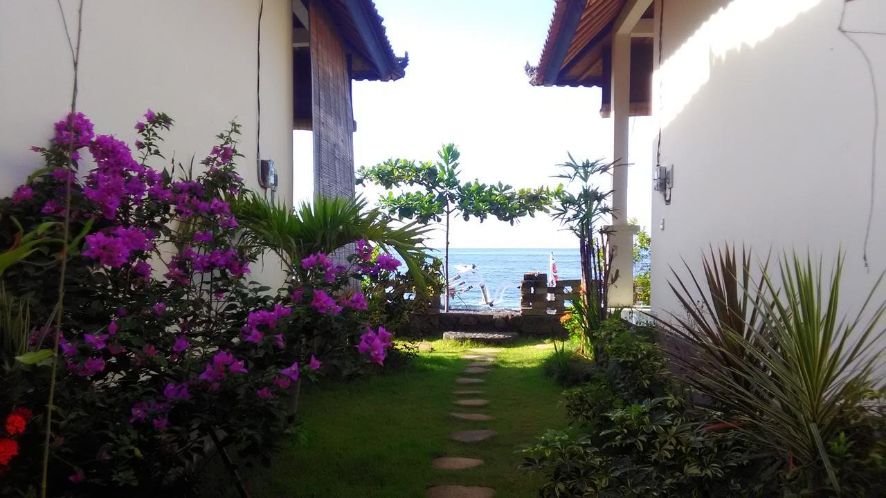 Tambun Sari Beach Homestay Амед Экстерьер фото